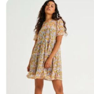 Elegant Floral Women's Blouse